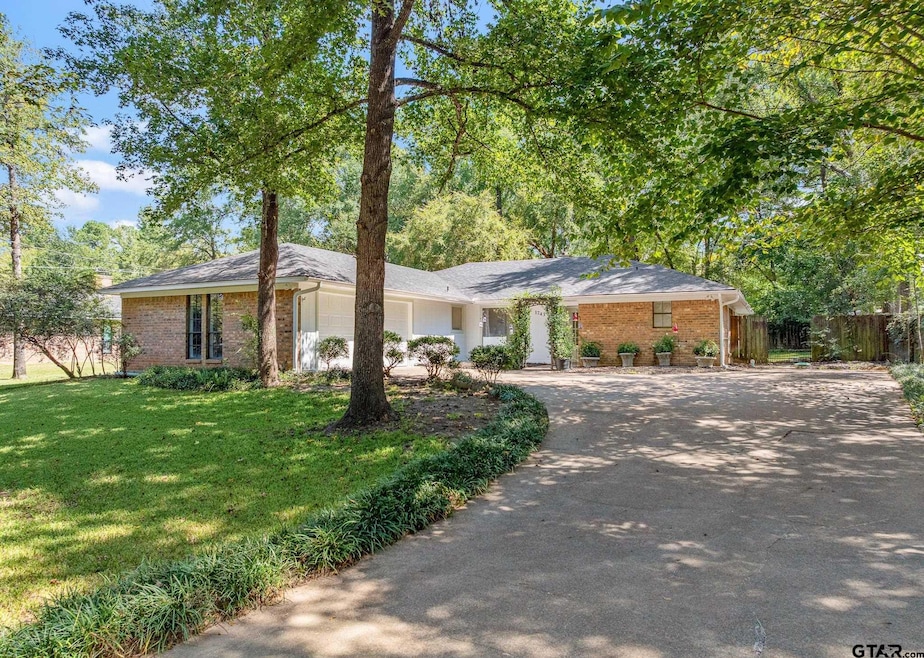 1743 Barbara Ct, Hideaway, TX 75771 - photo 1