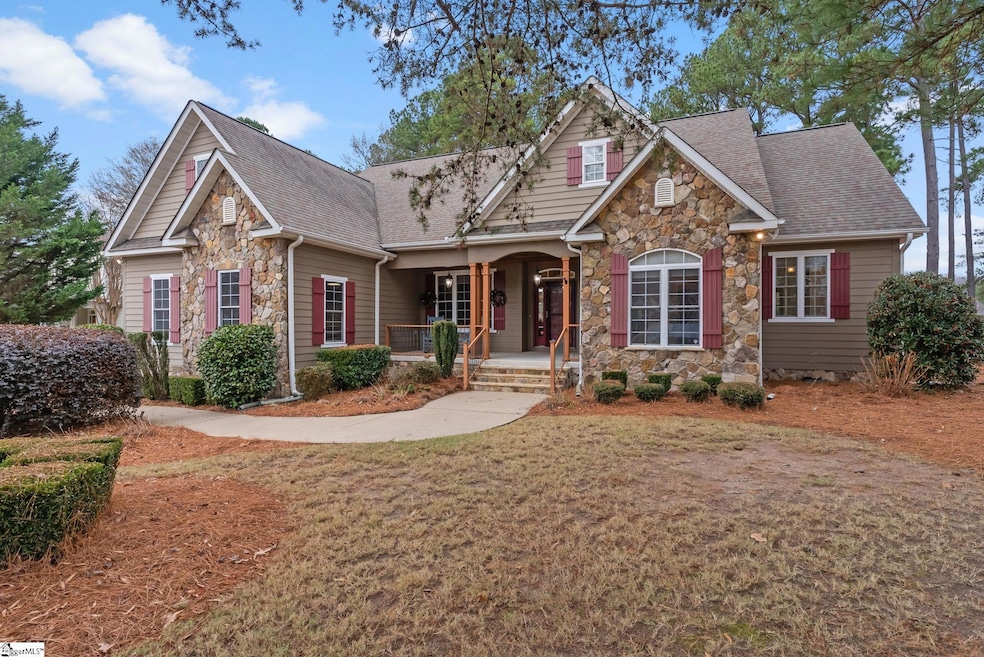 32 Laurelcrest Ln, Travelers Rest, SC 29690 - photo 1