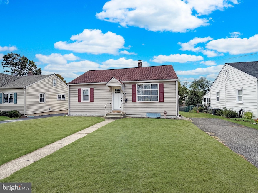 Under Contract $275,000