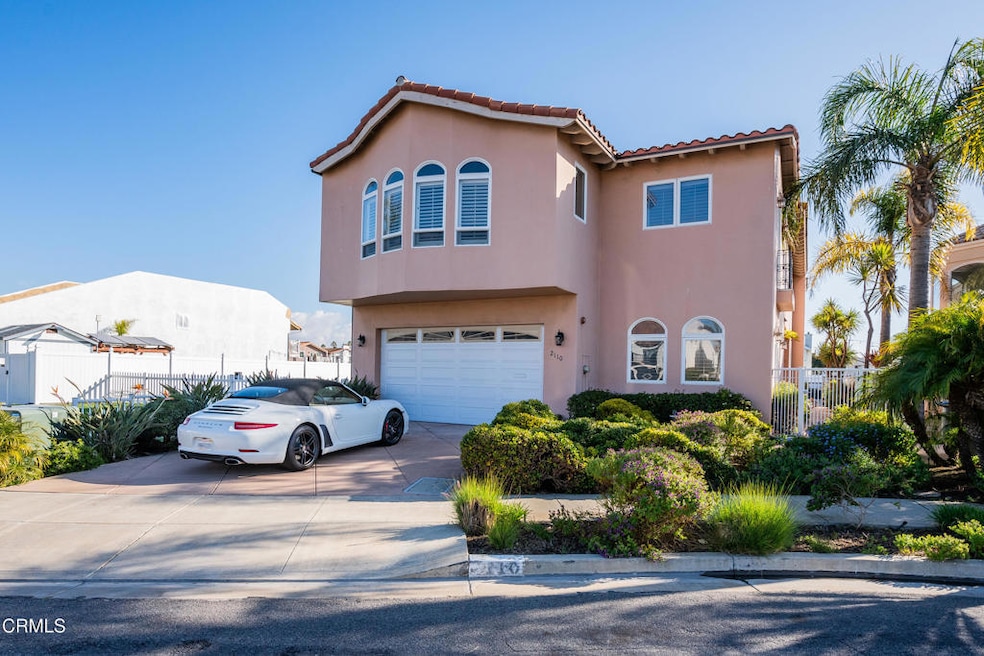Sold $2,600,000 • Co-Listing Agent
