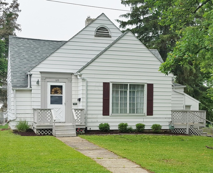 120 E High St