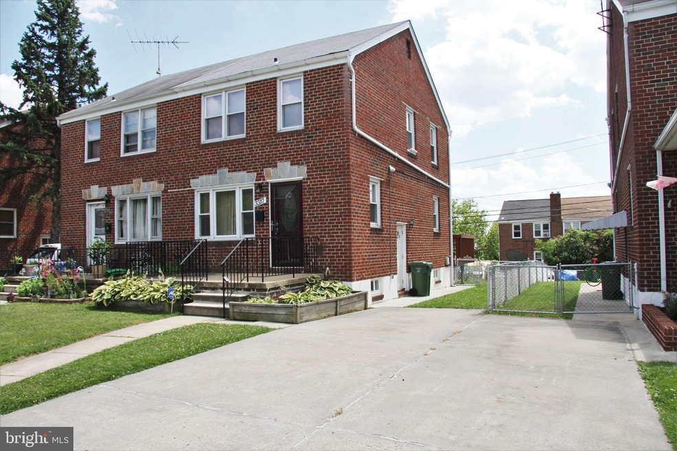 3317 Northway Dr, Parkville, MD 21234 - photo 1