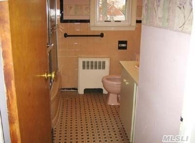 23732 93rd Ave unit 2, Bellerose, NY 11426 - photo 1