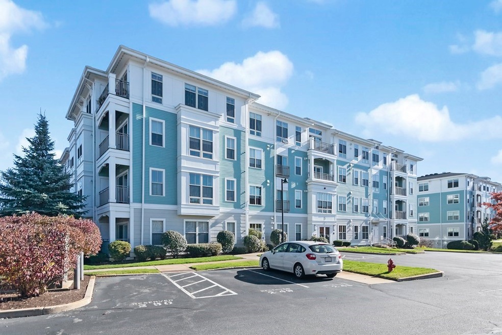 5 Repton Cir unit 5311, Watertown, MA 02472 - photo 1