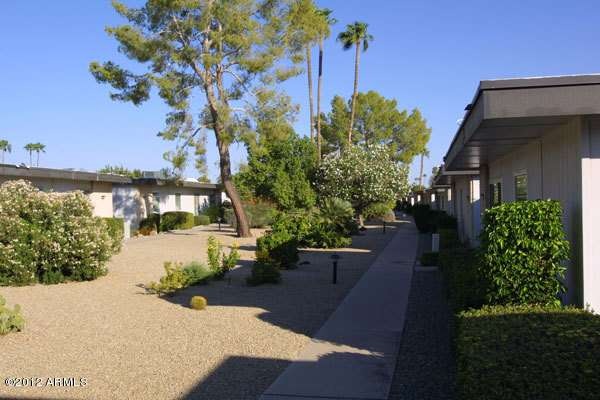 14009 N 111th Ave, Sun City, AZ 85351 - photo 1