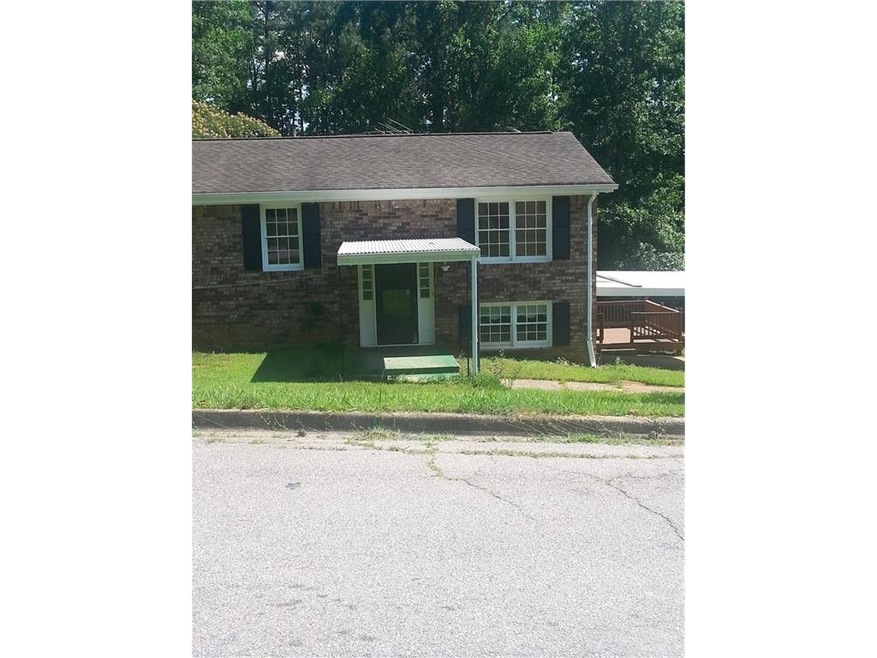 90 Regency Way, Mableton, GA 30126
