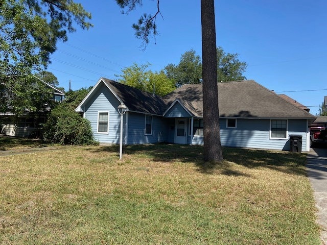 1360 Ebony Ln, Houston, TX 77018 - photo 1