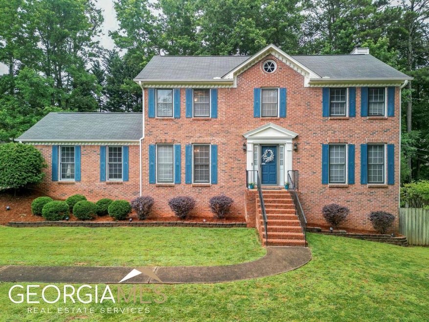 1376 Maple Ridge Dr, Suwanee, GA 30024 - photo 1