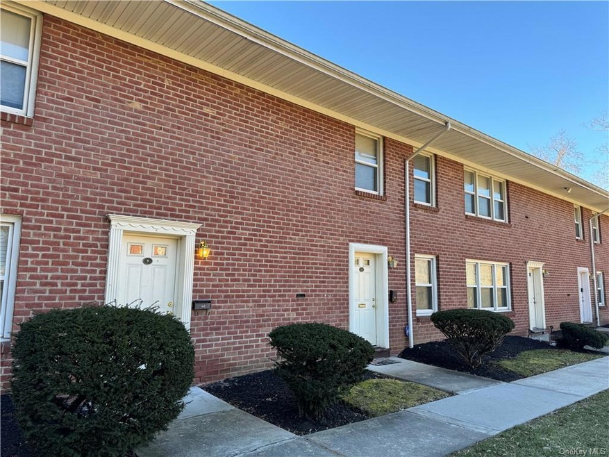 31 Old Post Rd S unit 9, Croton On Hudson, NY 10520 - photo 1