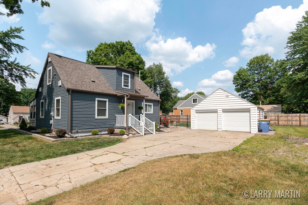 1426 Lancashire DR SE-7