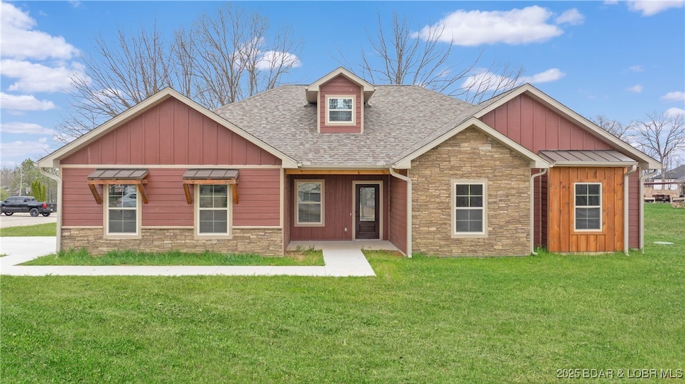 For Sale $435,000 • Co-Listing Agent