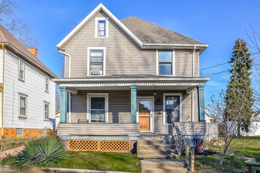 2409 9th St SW, Canton, OH 44710 - photo 1