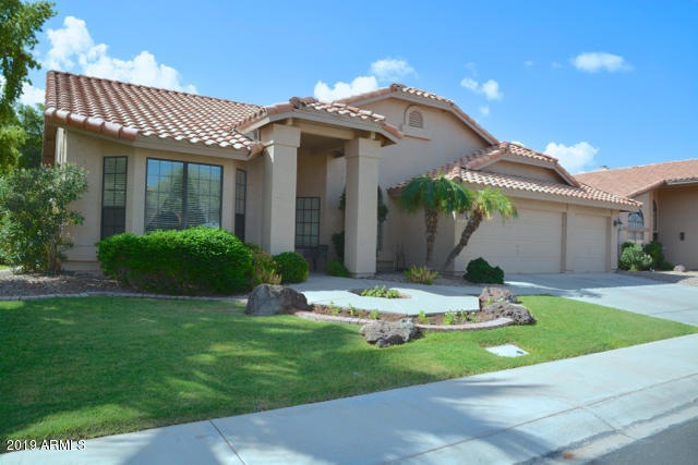 1513 W Devon Dr, Gilbert, AZ 85233 - photo 1