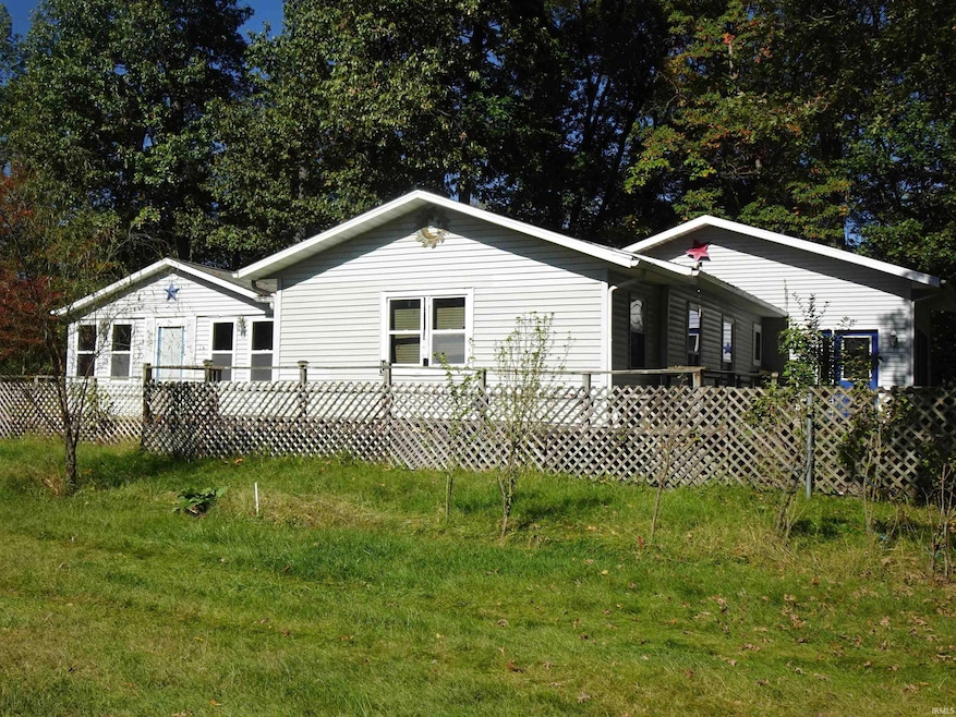 10788 E Hackberry Ave, Monterey, IN 46960 - photo 1