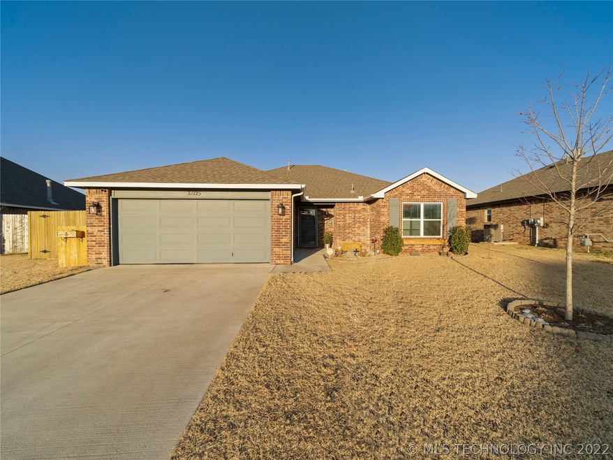 21025 E 40th Place S, Broken Arrow, OK 74014 - photo 1