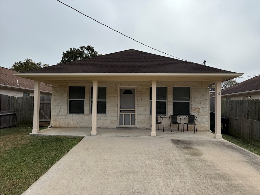 311 Kansas St, Bacliff, TX 77518 - photo 1
