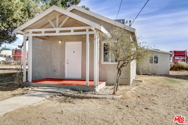 9735 Redwood Ave, Fontana, CA 92335 - photo 1