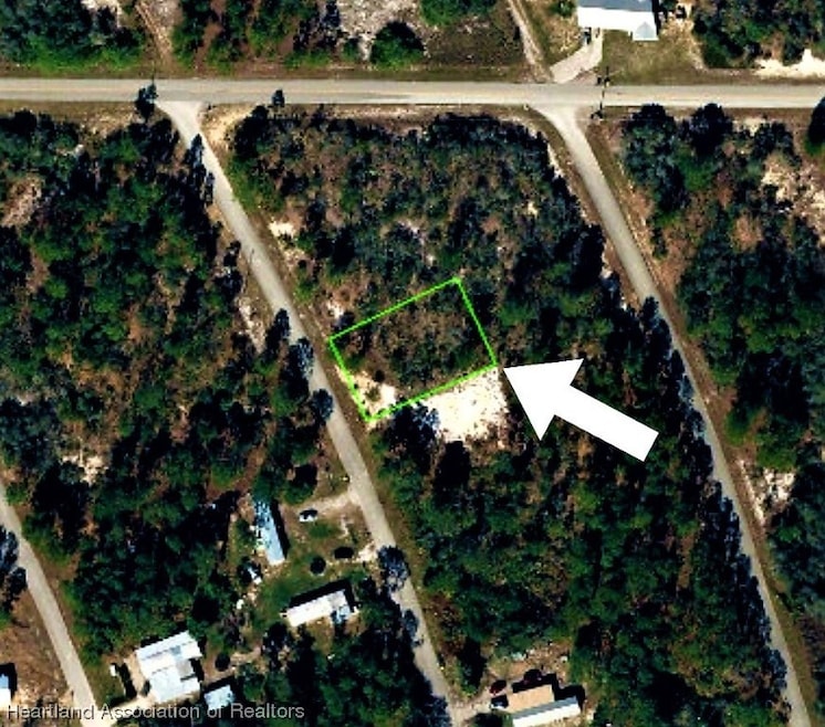 127 Sunflower Dr, Lake Placid, FL 33852 - photo 1