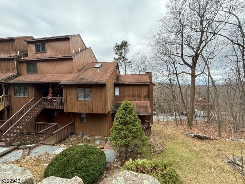 16 Village Way unit 1, Vernon, NJ 07462 - photo 1