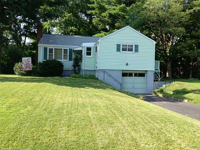94 Fisk Dr, Newington, CT 06111 - photo 1
