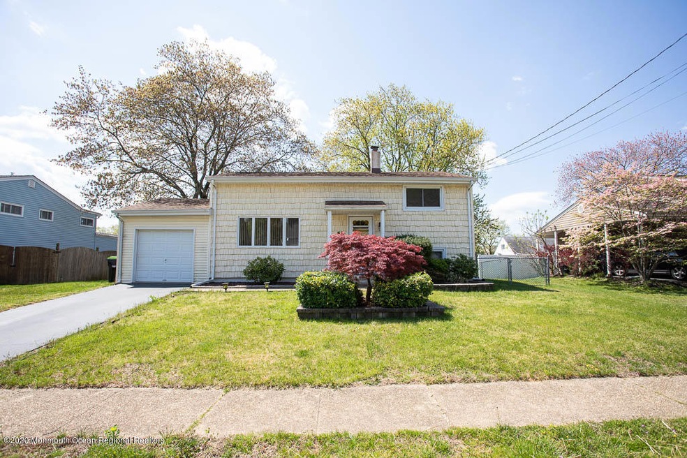 58 Nevada Dr, Hazlet, NJ 07730 - photo 1