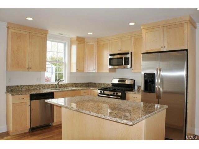 44 Stuart Ave unit C2, Norwalk, CT 06850 - photo 1