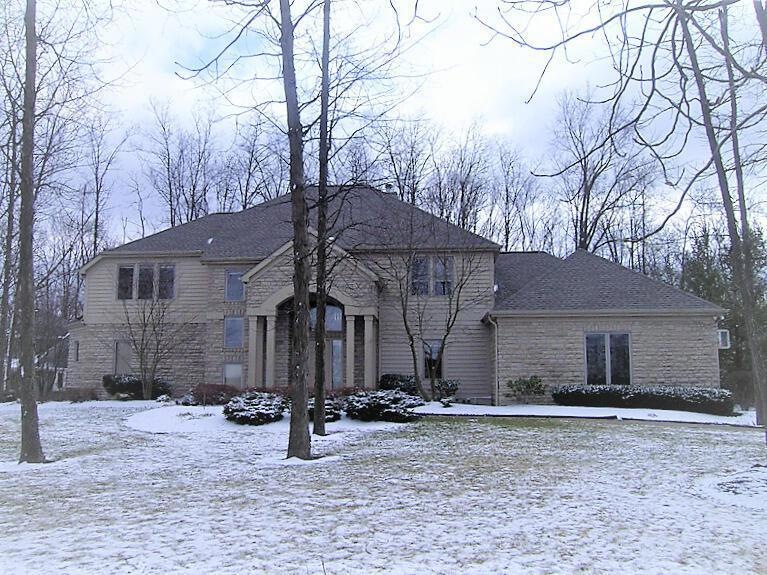 9822 New California Dr, Plain City, OH 43064 - photo 1