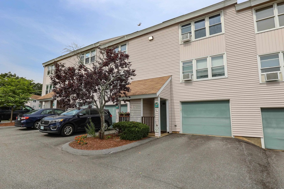 307 Circle Rd unit D004, Manchester, NH 03103 - photo 1