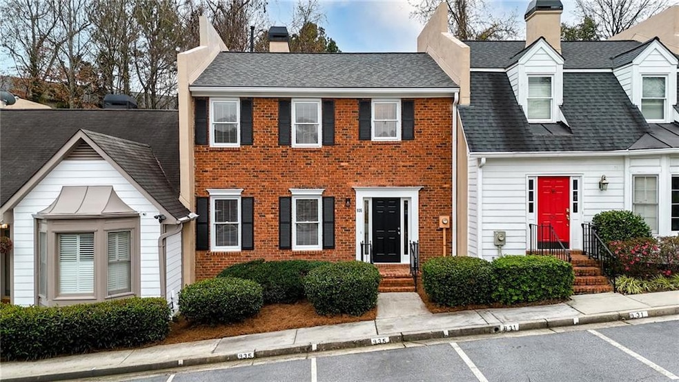 935 Lenox Hill Ct NE, Atlanta, GA 30324 - photo 1
