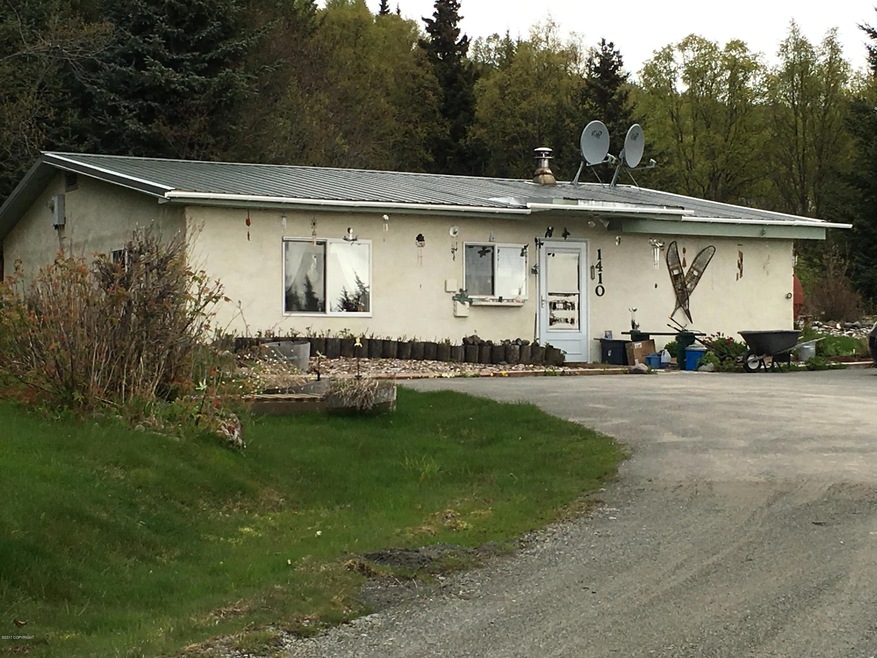 1410 East End Road