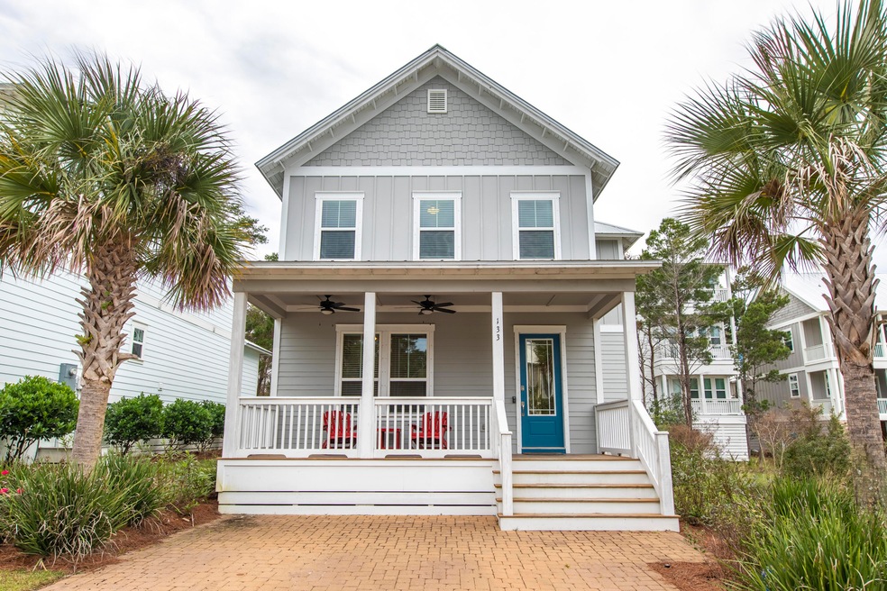 133-grande-pointe-circle-004