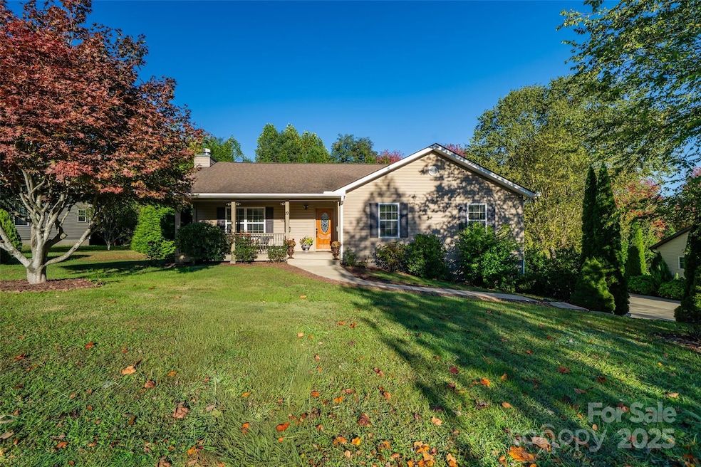 19 Azure Sage Way, Asheville, NC 28806 - photo 1