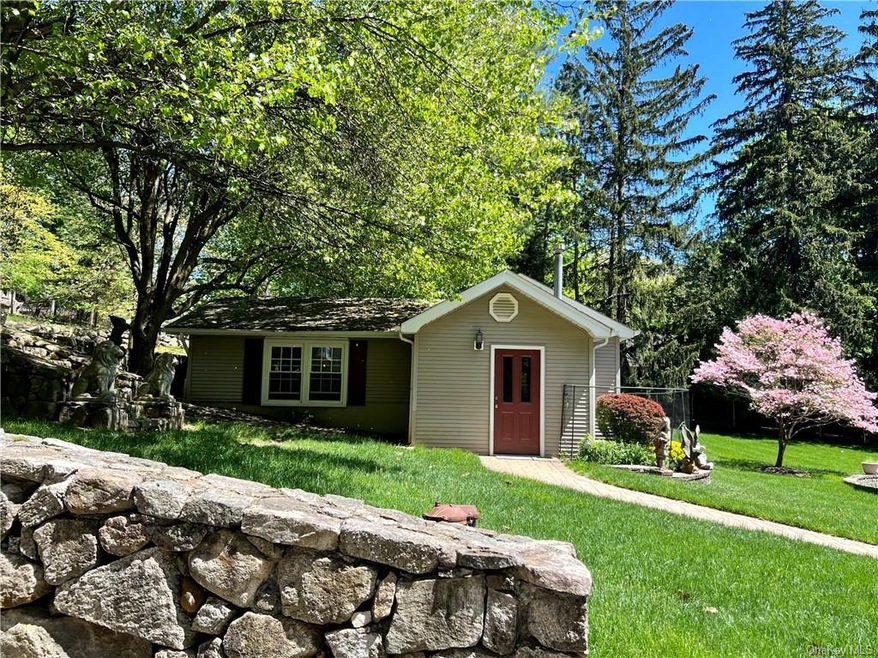 1 Ryder Ct, Stony Point, NY 10980 - photo 1