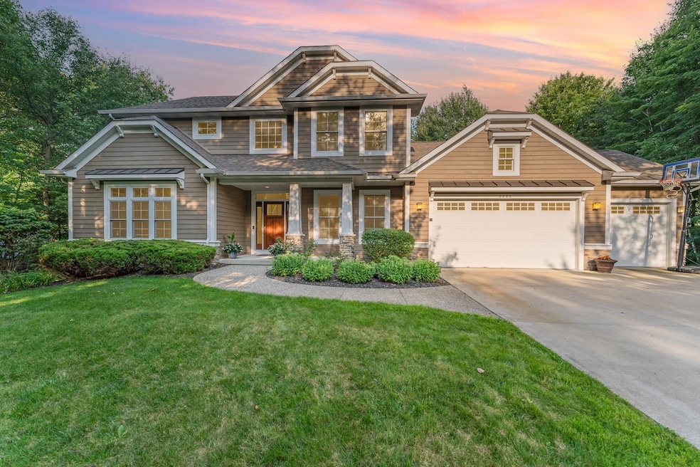 Sold $700,000