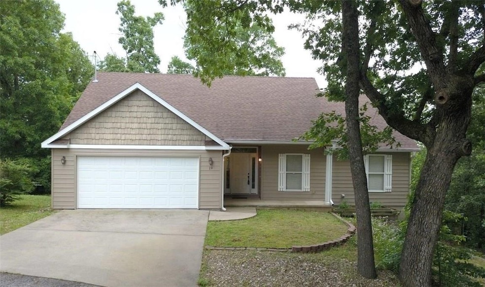 Low maintenance, privacy, cul-de-sac