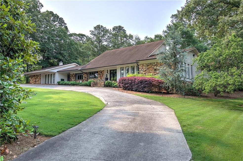 For Sale $985,000 • Co-Listing Agent