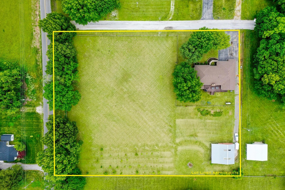 1969 Prairie Ct, Nixa, MO 65714 - photo 1