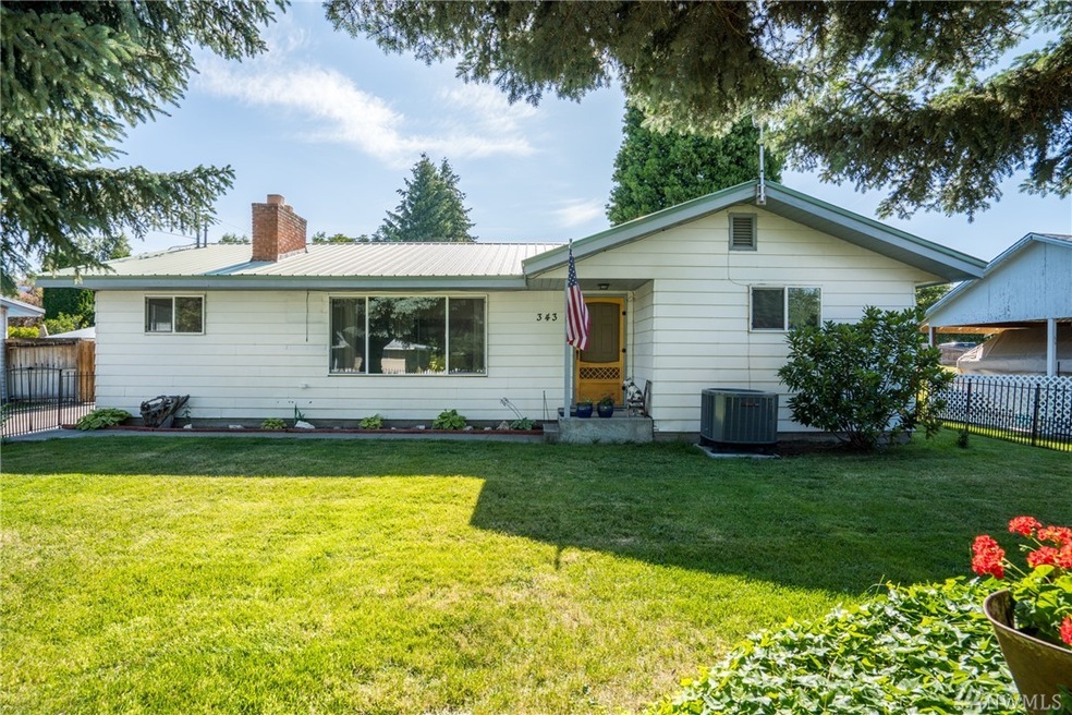 343 N Kansas Ave, East Wenatchee, WA 98802 - photo 1