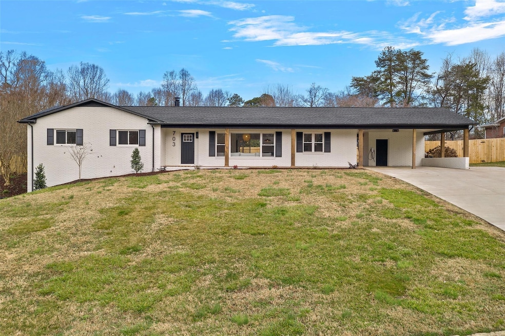 703 Georgia Ave, Statesville, NC 28677 - photo 1