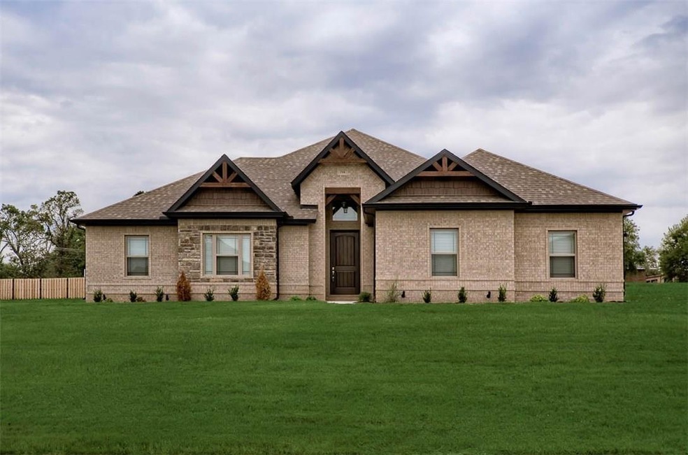 500 Quail Run, Springdale, AR 72762 - photo 1