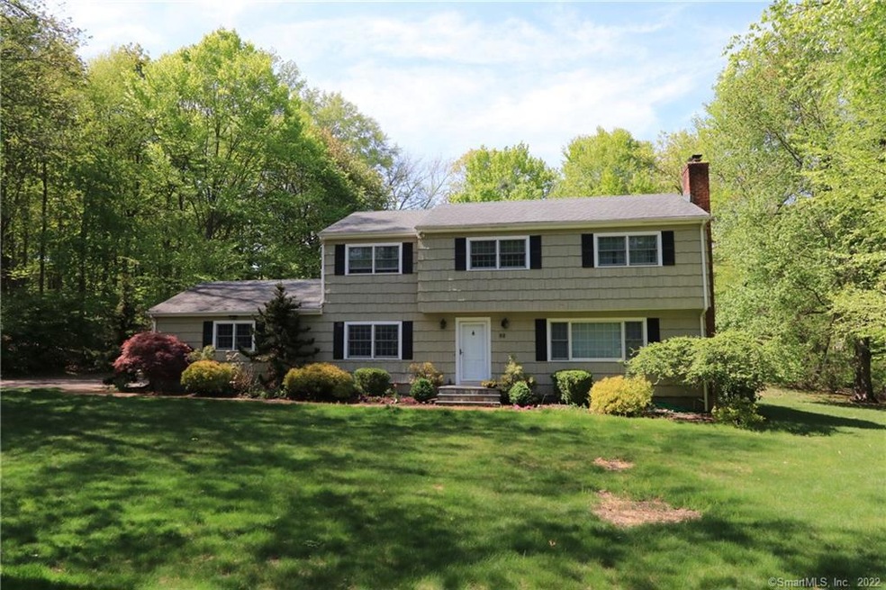 88 Dogwood Ct, Stamford, CT 06903 - photo 1