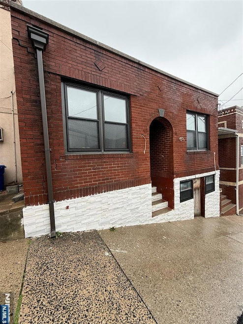 For Rent $4,025/month