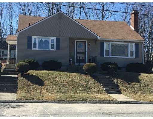 136 Uncatena Ave, Worcester, MA 01606 - photo 1