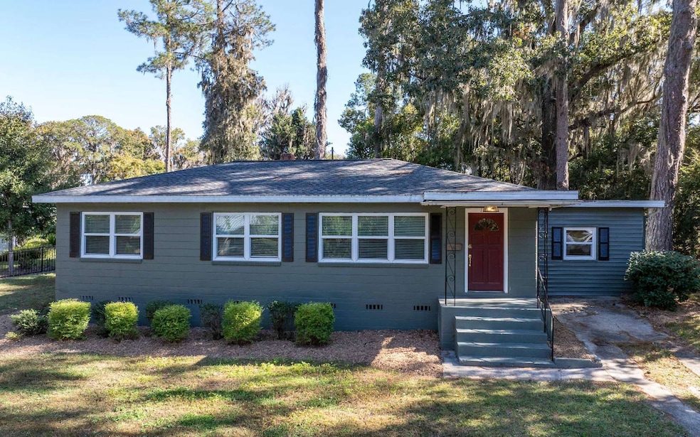 1520 SE Valencia Dr, Lake City, FL 32025 - photo 1