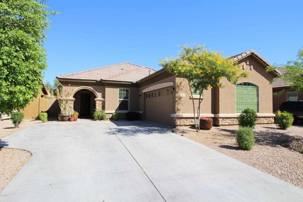 3 BED, 2 BATH
