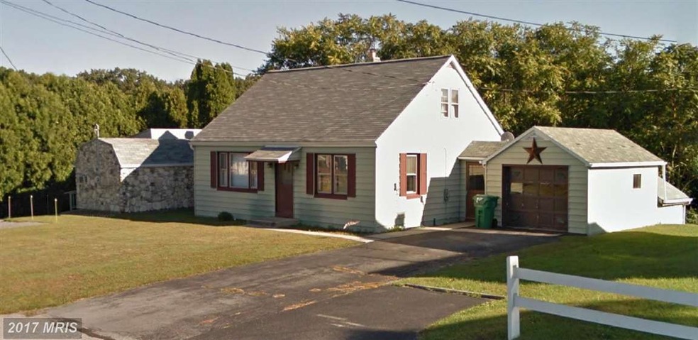 1009 Paper Mill Rd, Chambersburg, PA 17202 - photo 1