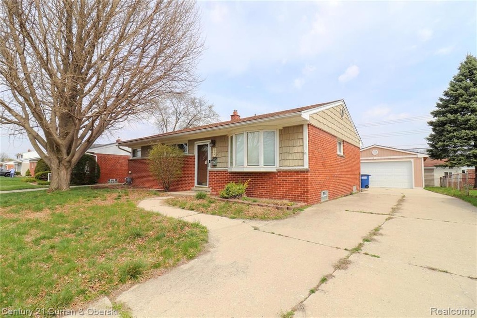 Super clean & updated 3 bedroom brick ranch on wid