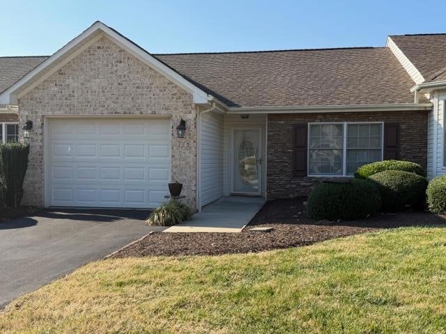 135 Charles Towne Dr, Danville, VA 24541 - photo 1