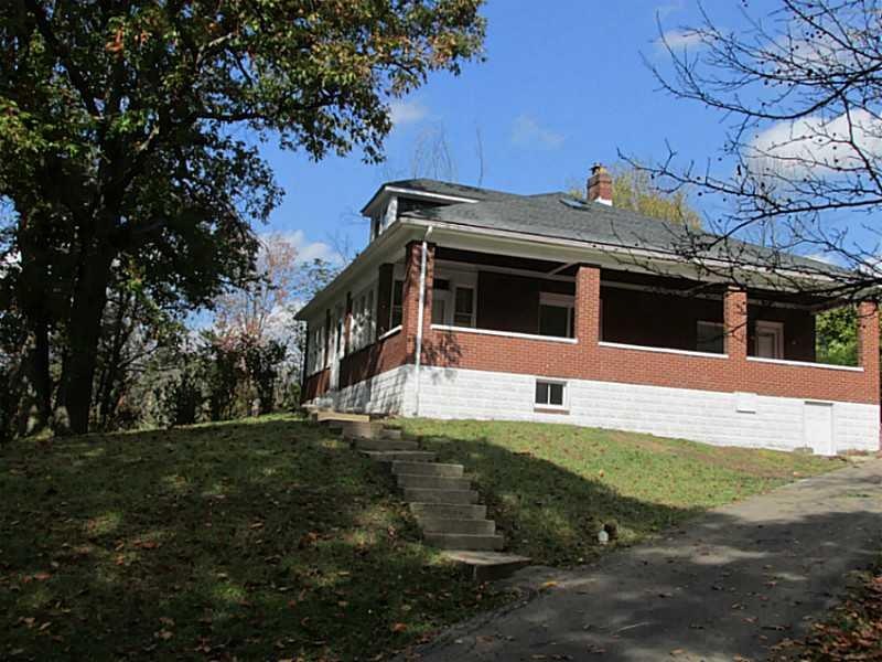 Exterior Front. Welcome tp 2251 Saxonburg Boulevar