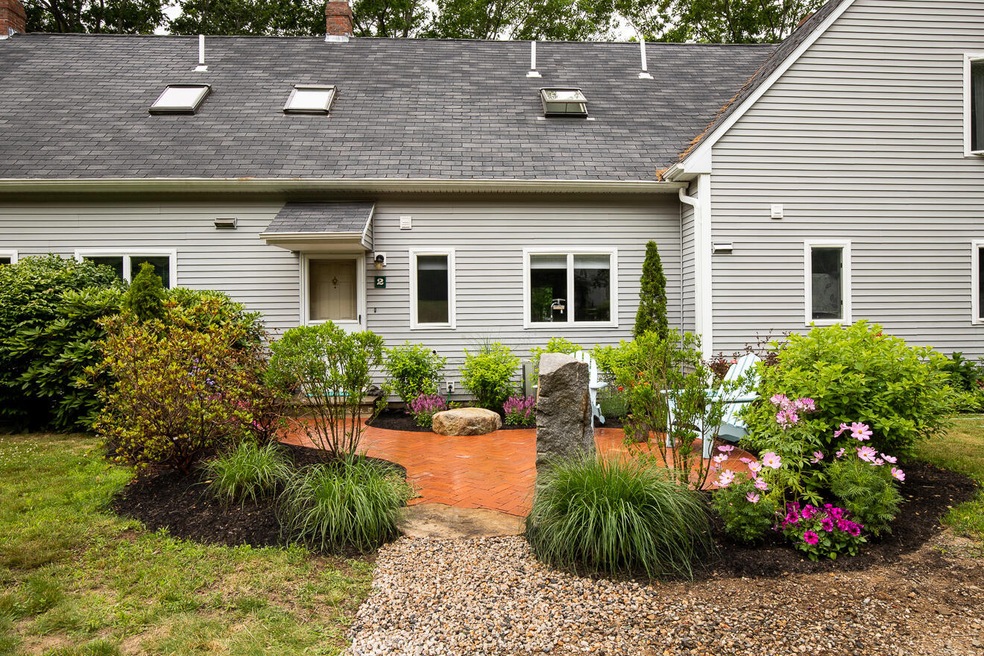 801 Us Route 1 unit F2, York, ME 03909 - photo 1